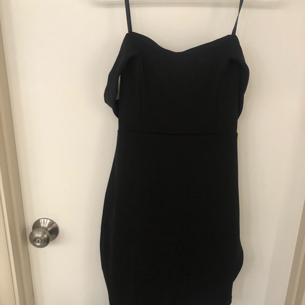 Strapless GUESS dress
